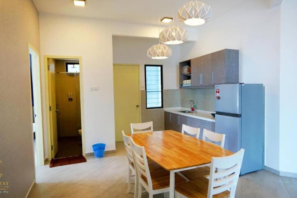 Cozy Haven Atlantis With Large Swimming Pool Apartment Malacca Exterior photo